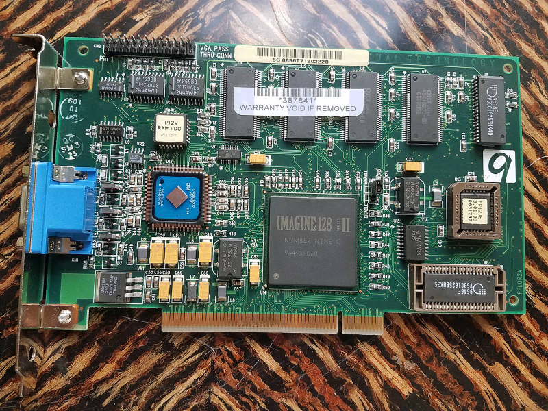 Illustration for article titled Retro parts from yesterday... presenting HP Pavilion 7270